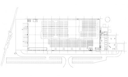 High-tech architecture: Renault Distribution Centre by Norman Foster