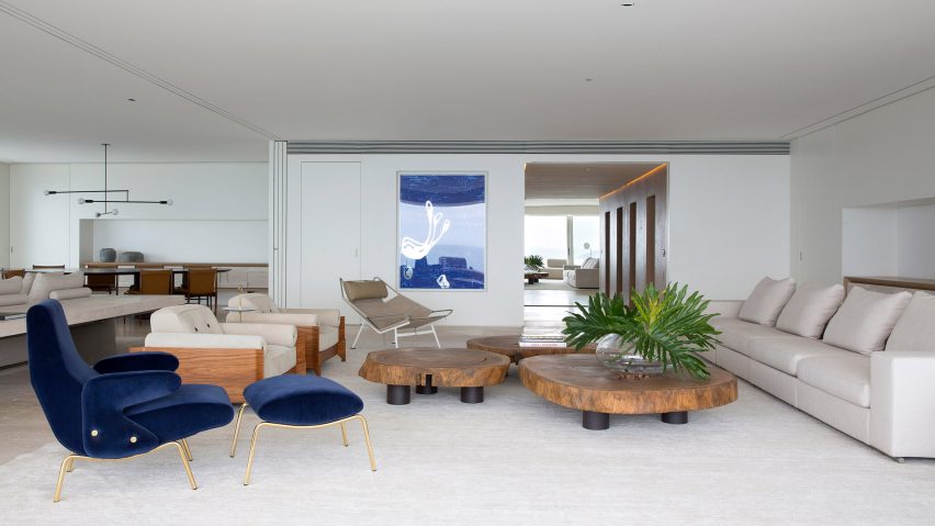 RS Apartment by Studio Arthur Casas