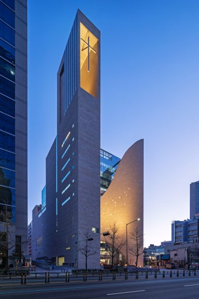 Saemoonan Church in Seoul South Korea, by Seoinn Design Group