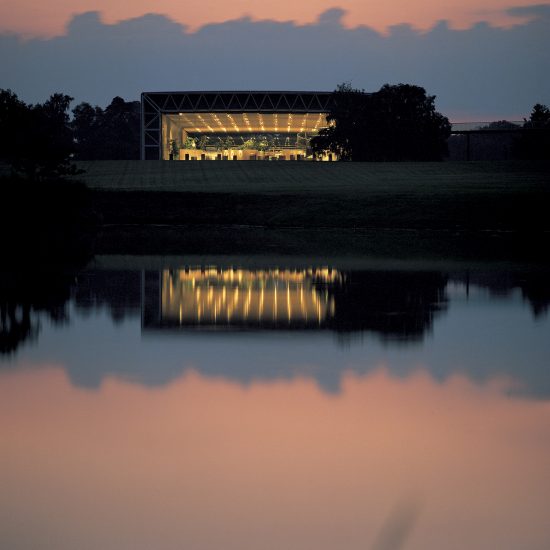 High-tech architecture: Sainsbury Centre for the Visual Arts by Norman Foster