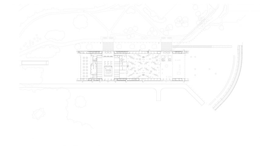 High-tech architecture: Sainsbury Centre for the Visual Arts by Norman Foster