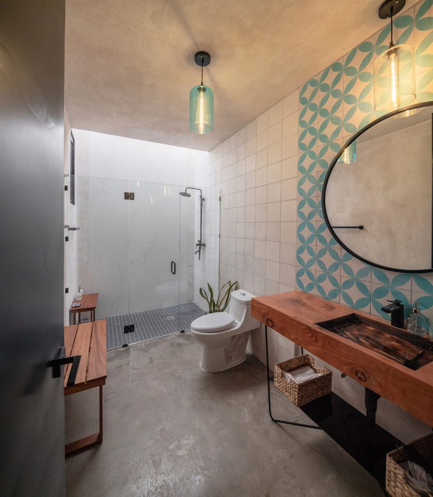 Santulan B&B by Santos Bolivar