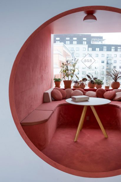 Scandinavian Spaceship office for Bakken & Bæck, designed by Kvistad