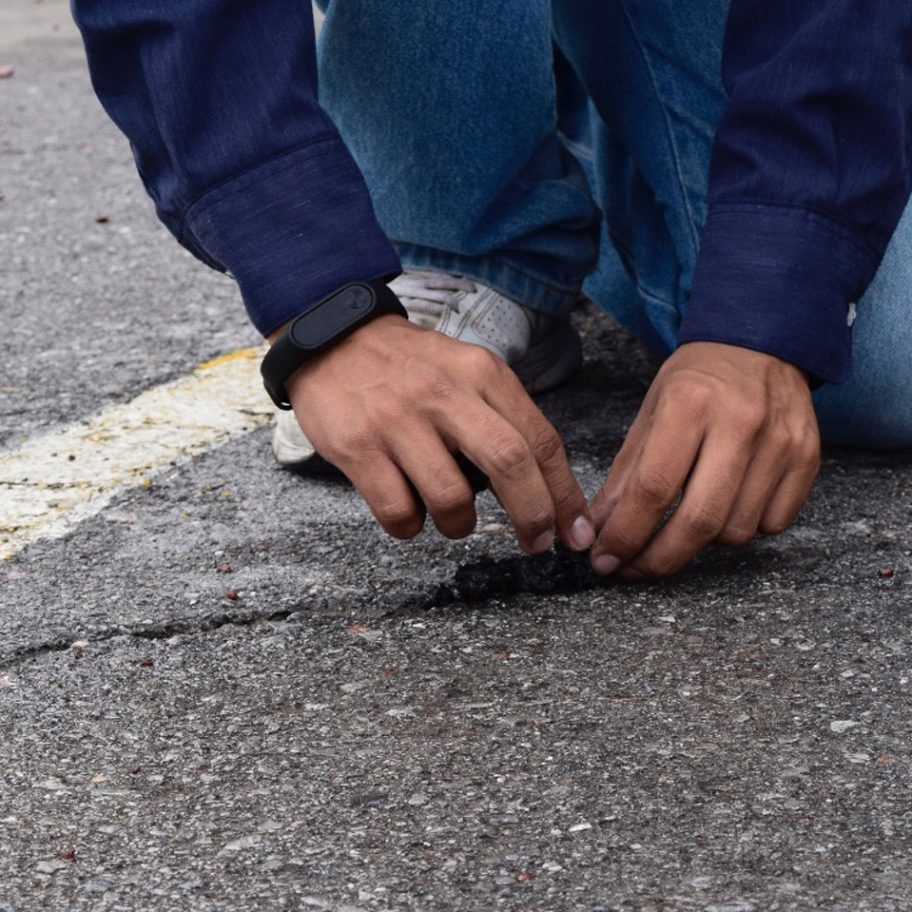 Recycled tyres form pavement that self-repairs when it rains