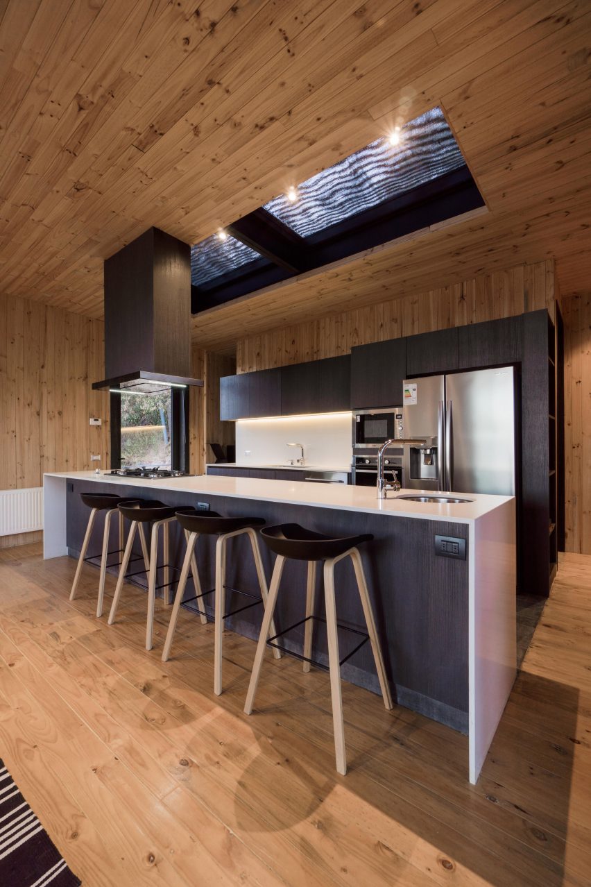 Slope House by Hsu Rudolphy