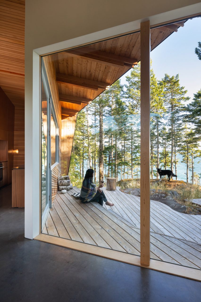 Sooke Project by Campos Studio