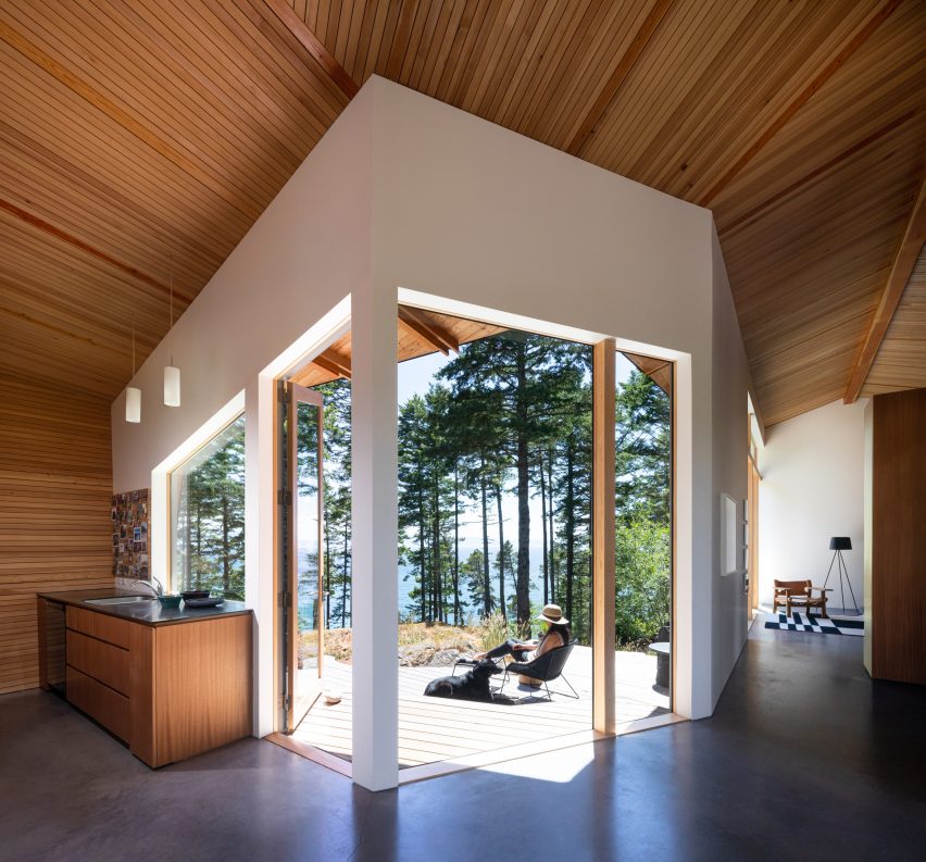 Sooke Project by Campos Studio