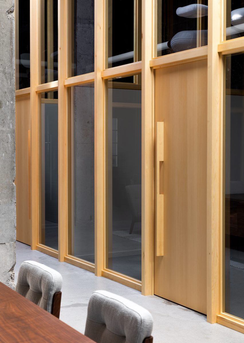 Studio Penthouse by JHL