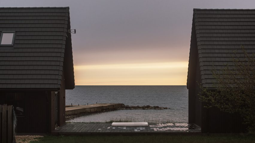 Summer House by Hanna Kartis