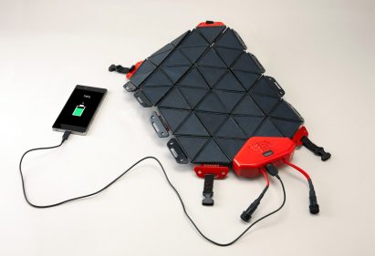SunUp provides a backpack-hugging solar-power solution for hikers