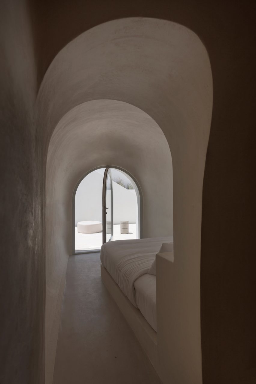 Two holiday residences in Fira by Kapsimalis Architects