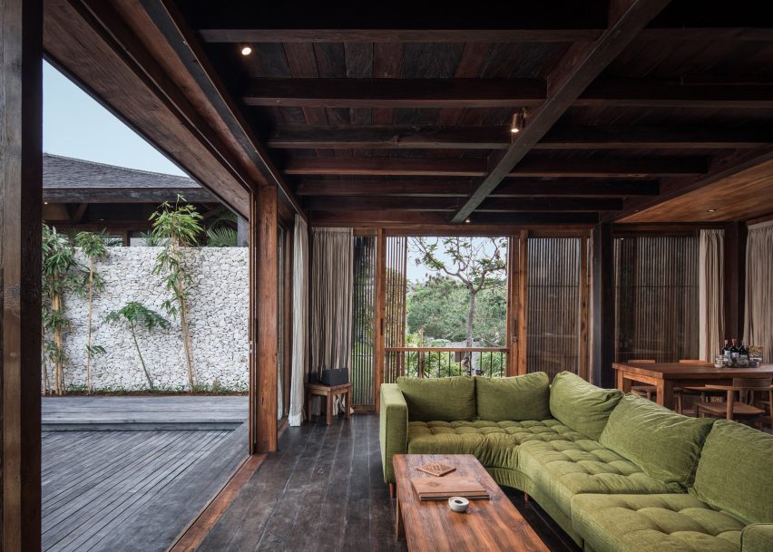 Uluwatu Surf Villas: House Aperture by Alexis Dournier