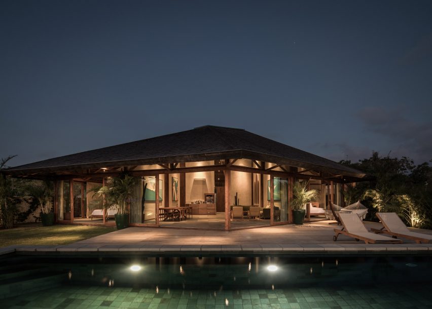 Uluwatu Surf Villas: Puri Bukit by Alexis Dournier