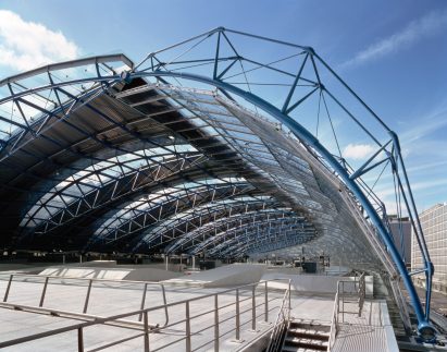 High-tech architecture: Nicholas Grimshaw