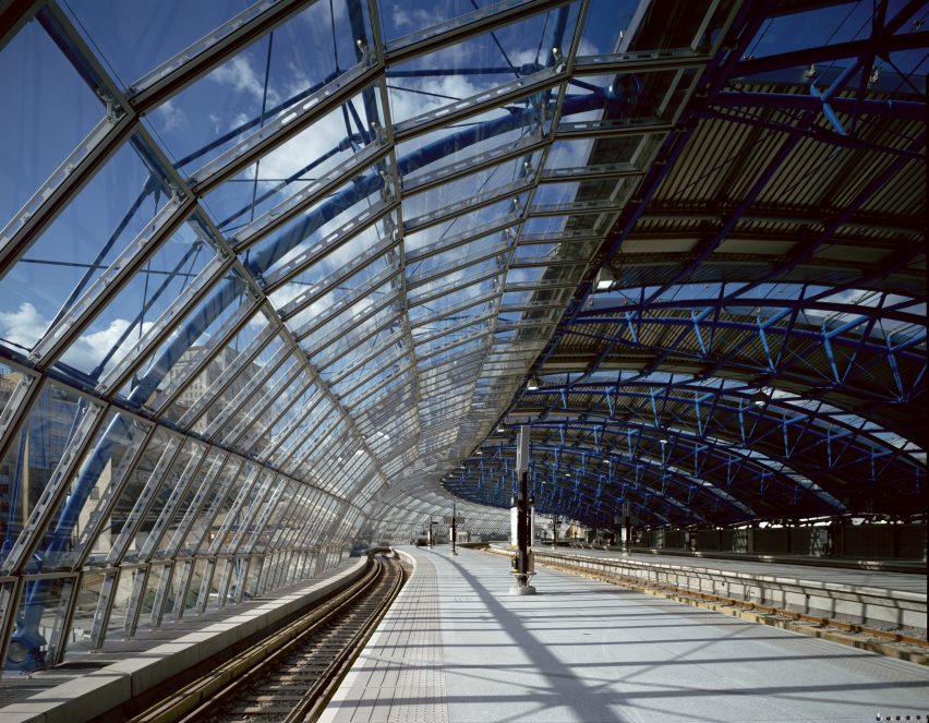 High-tech architecture: Nicholas Grimshaw