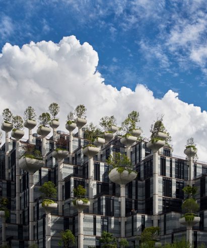 New photos of 1,000 Trees by Heatherwick Studio near completion in China