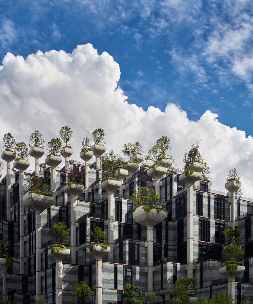 New photos of 1,000 Trees by Heatherwick Studio near completion in China