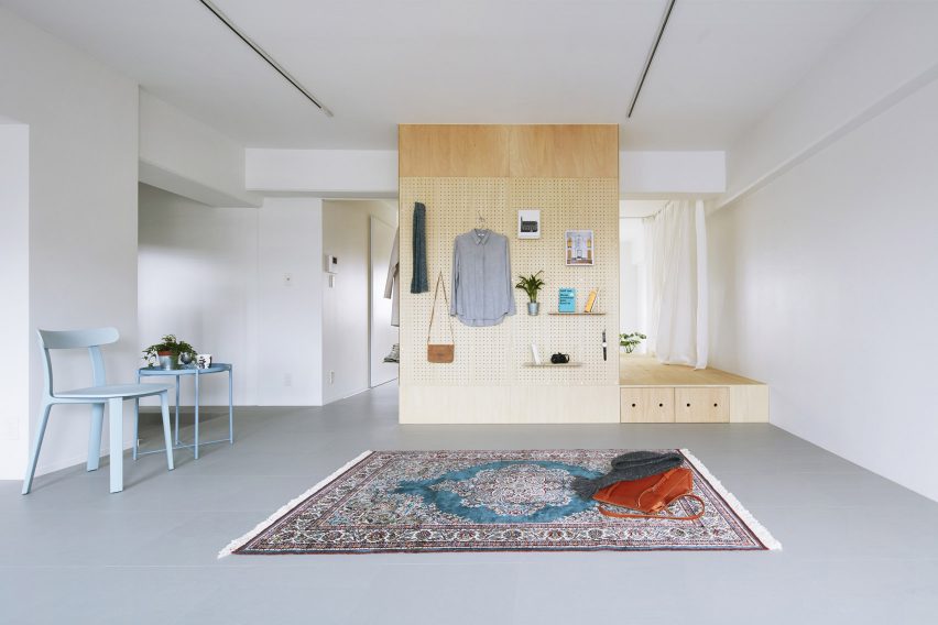 Apartments in Senri by Nmstudio Architects