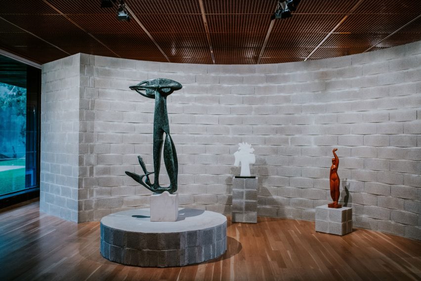 Art on Display at the Gulbenkian Museum