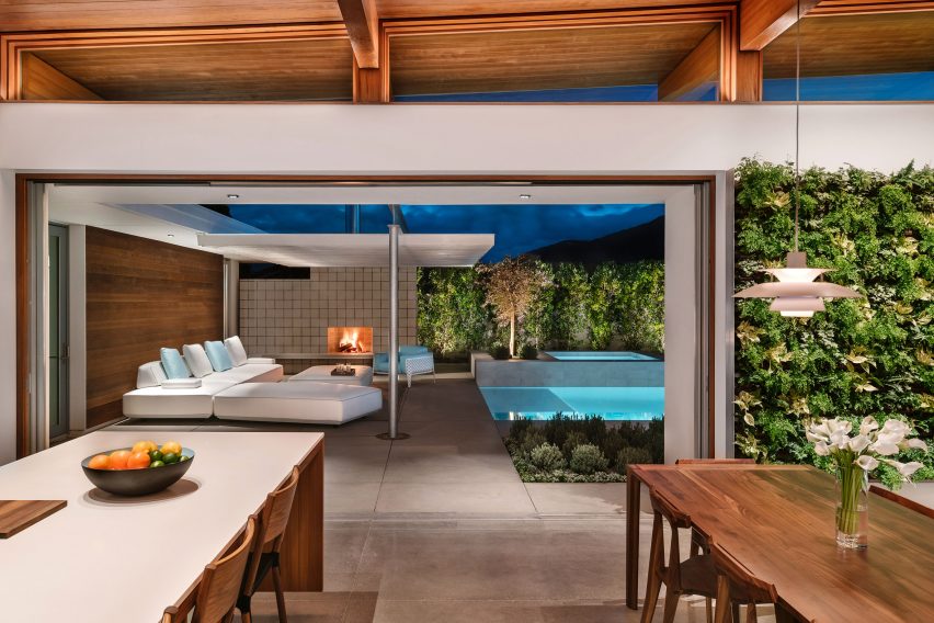 Axiom Desert House by Turkel Design