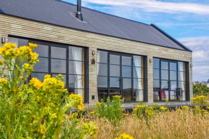 Cabü cabins by the sea in Dymchurch, Kent, England