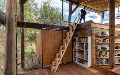 Casa de las Tejas Voladoras by Daniel Moreno Flores