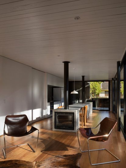 Casa de Lata by Sauermartins