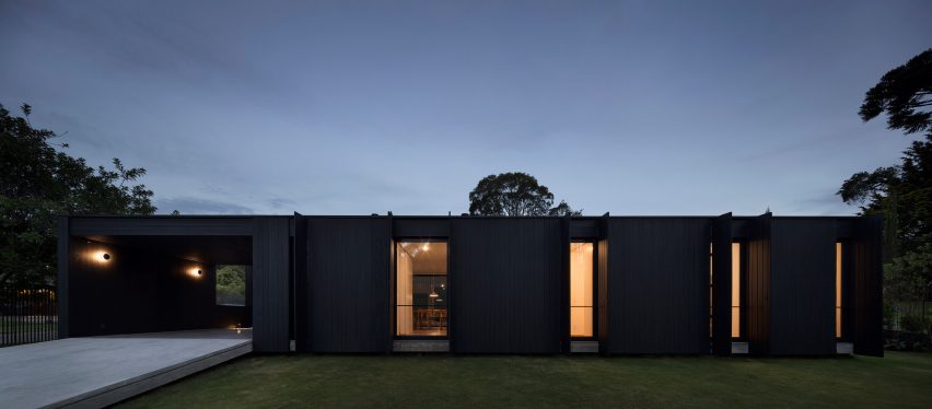 Casa de Lata by Sauermartins