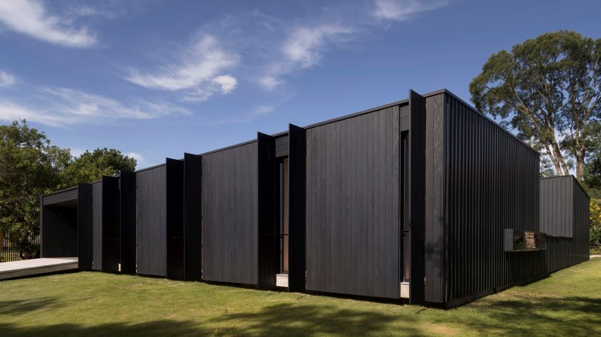 Casa de Lata by Sauermartins