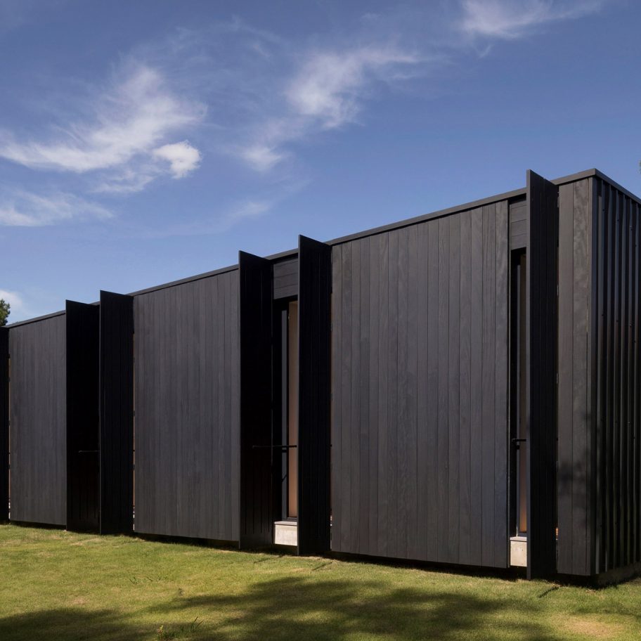 Casa de Lata by Sauermartins