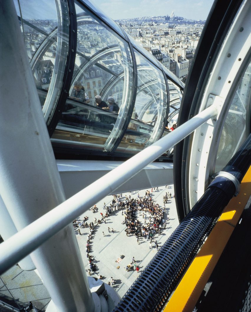 High-tech architecture: Centre Pompidou by Richard Rogers and Renzo Piano