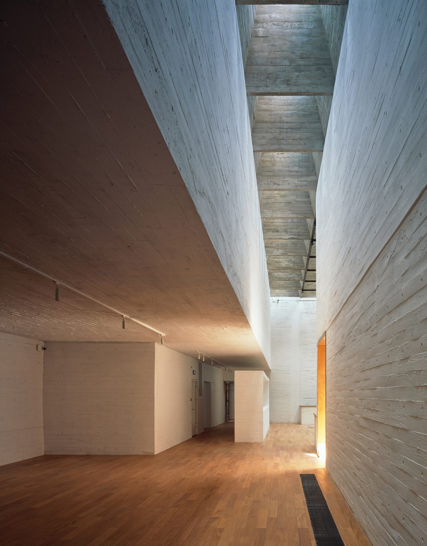Changjian Art Museum by Vector Architects,