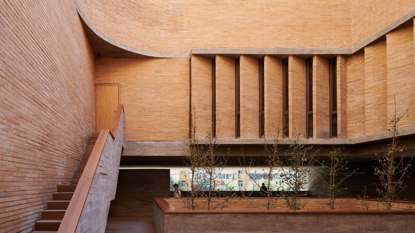 Changjiang Art Museum by Vector Architects,