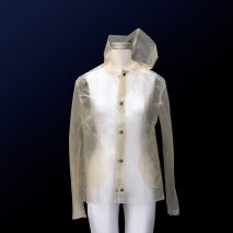 Charlotte McCurdy creates carbon negative raincoat from algae plastic