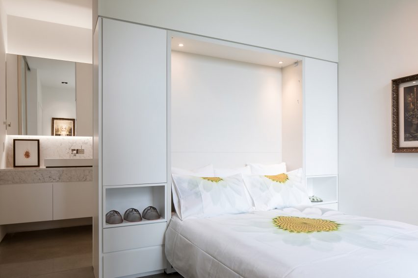 Collector's Retreat by Heliotrope