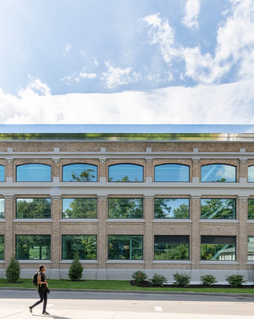 Cornell Fine Arts Library by Wolfgang Tschapeller