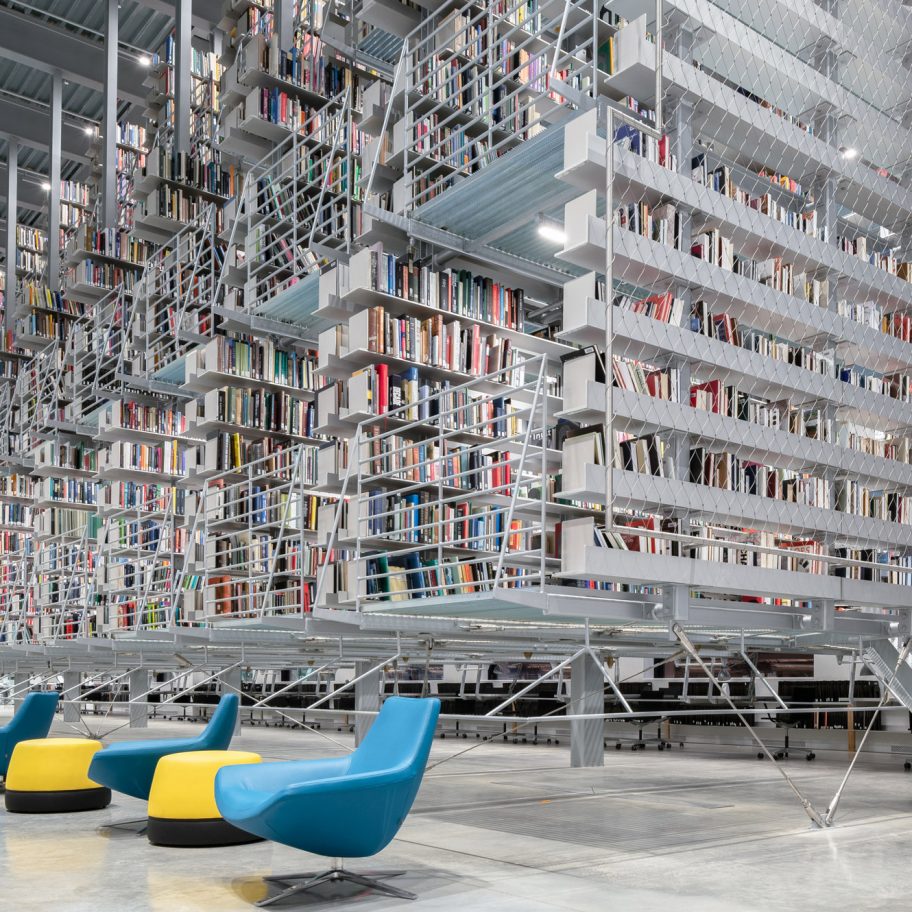 Cornell Fine Arts Library by Wolfgang Tschapeller