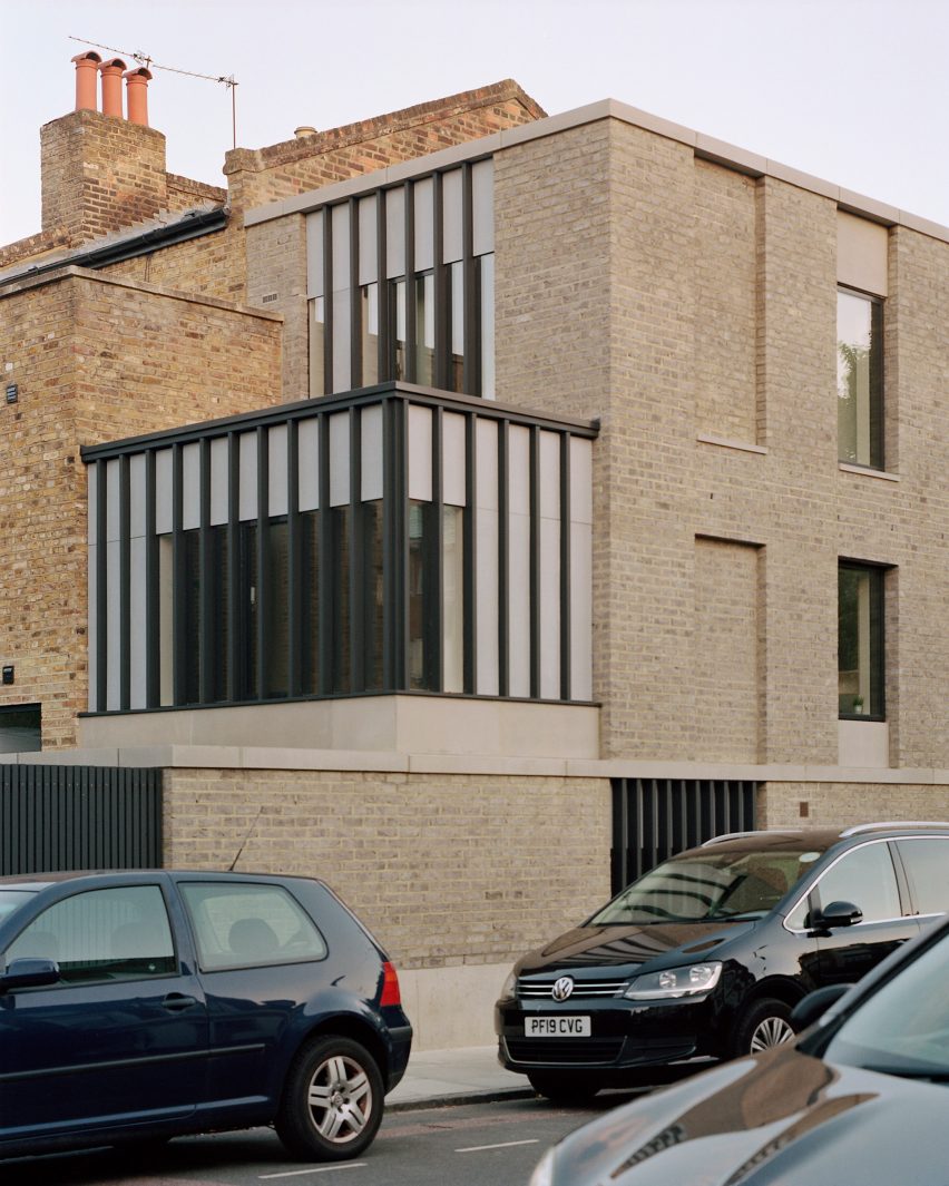 Corner House by 31/44 Architects rear