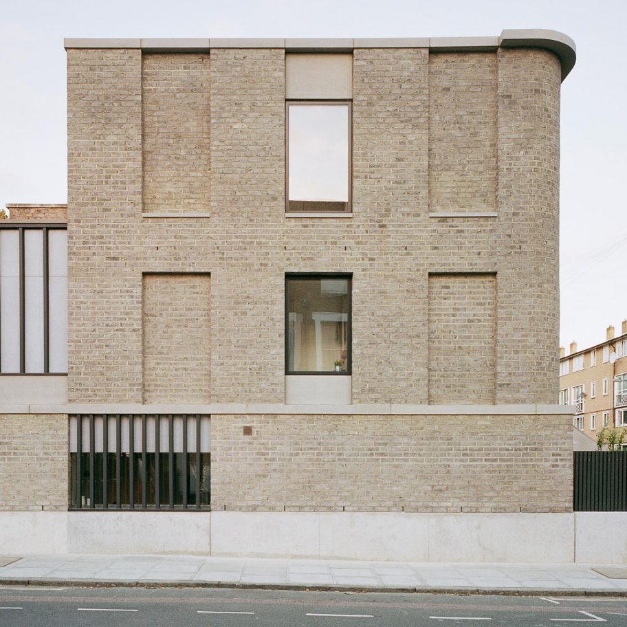 Corner House by 31/44 Architects