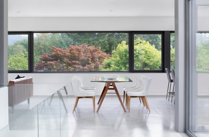 Deep Cove House by D'Arcy Jones Architects