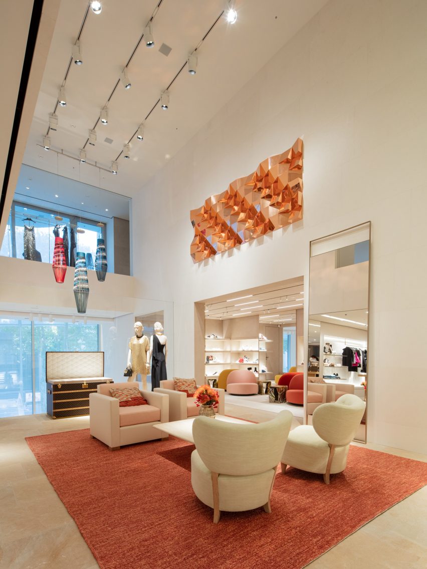 Louis Vuitton Maison Seoul by Frank Gehry