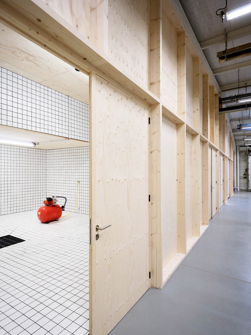 Sammode warehouse conversion by Freaks