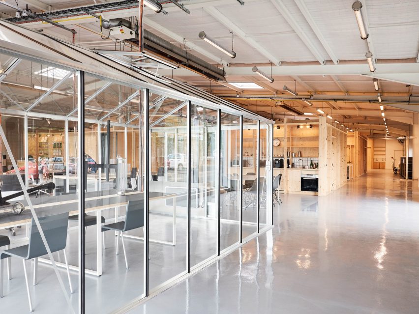 Sammode warehouse conversion by Freaks