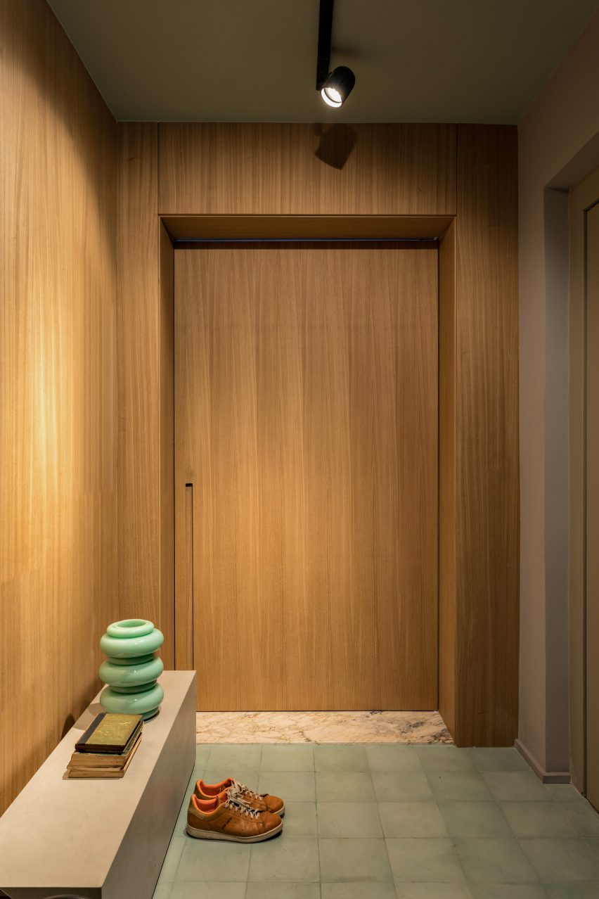 GM Apartment by NJ+