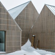 Hatley House Residence by Pelletier de Fontenay