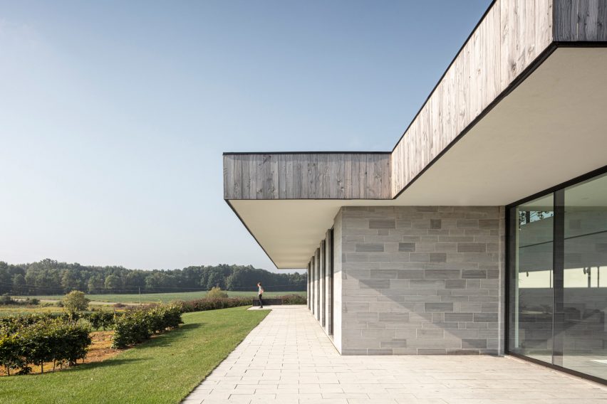 House H by Chris Collaris