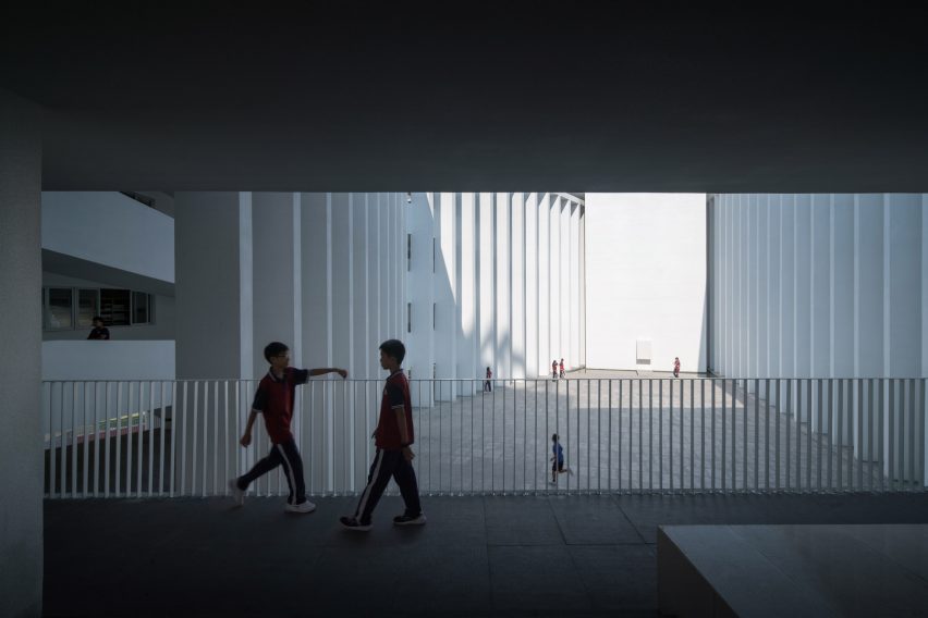 Huandou School by Trace Architecture Office TAO