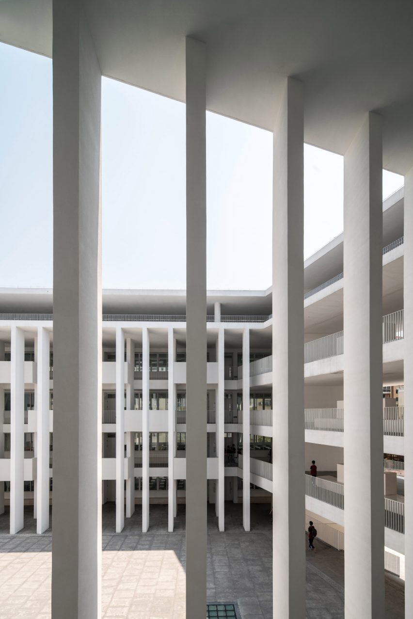 Huandou School by Trace Architecture Office TAO