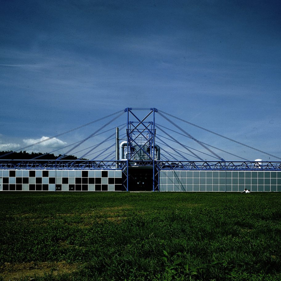 High-tech architecture: Inmos Microprocessor Factory in Wales by Richard Rogers