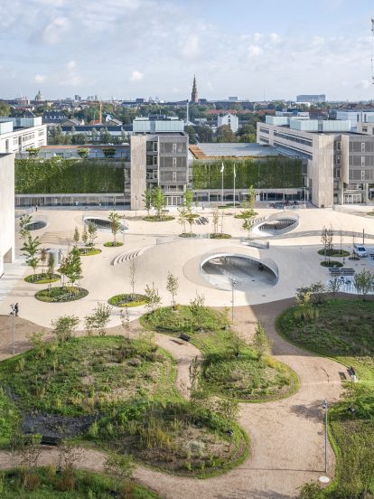 Karen Blixens Plads by COBE